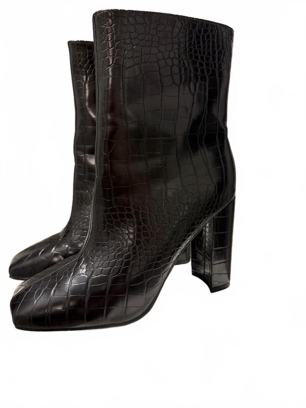 PrettyLittleThing Black Croc-Embossed Mild Calf Block Heel Boots Size 6 - Picture 3 of 6